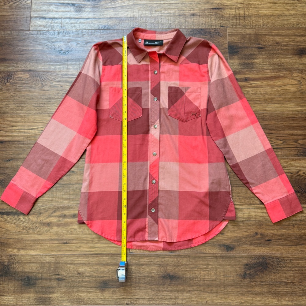 Under Armour UA Women's Tradesman Fitted Button Down Red Plaid Shirt Size Medium - Picture 4 of 14